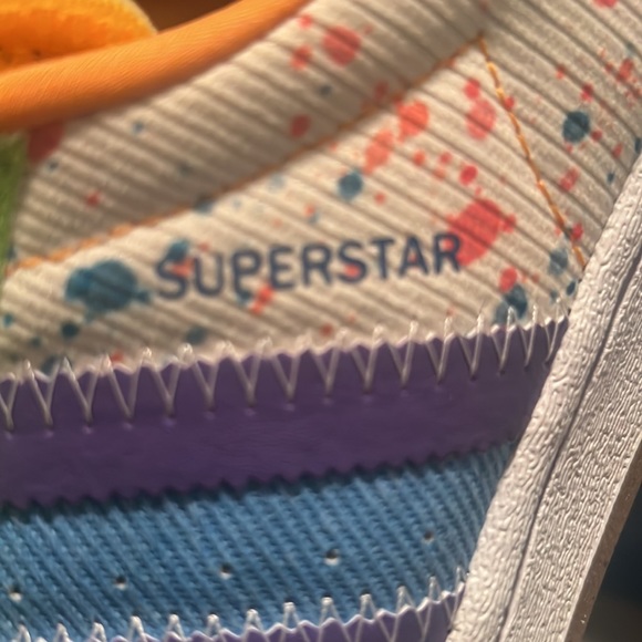 Adidas women’s shoes - Picture 13 of 17